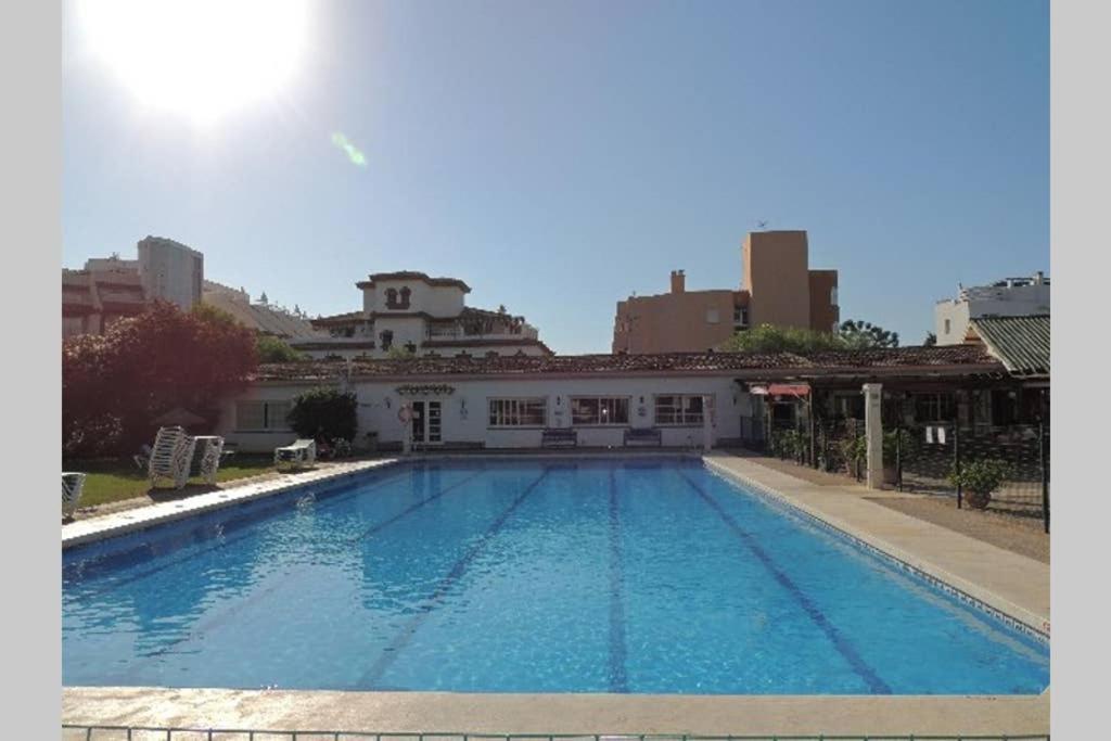 Апартаменты Carihuela Palace Studio 419 Beach - Playa Торремолинос Экстерьер фото